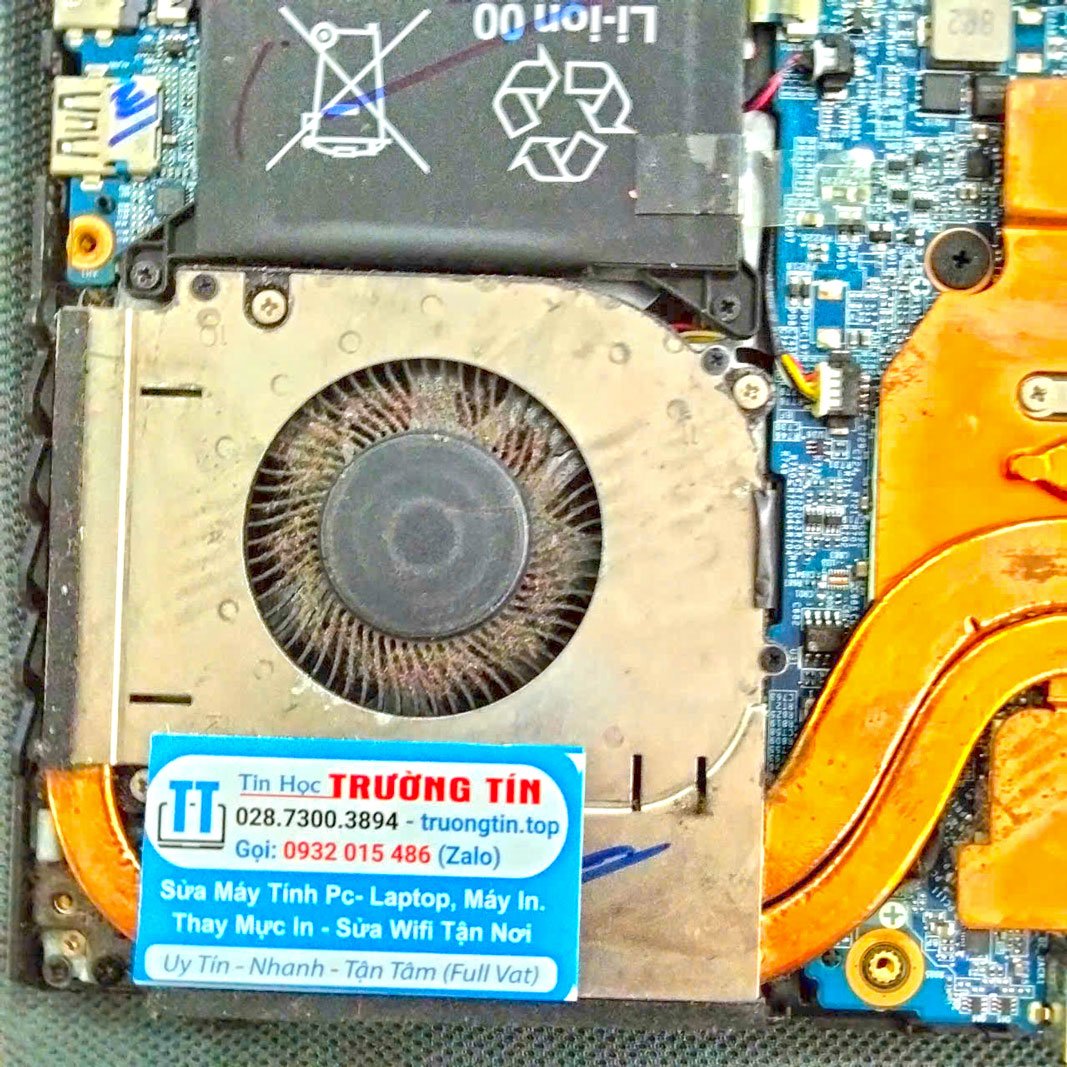 Kiểm tra tình trạng pin laptop