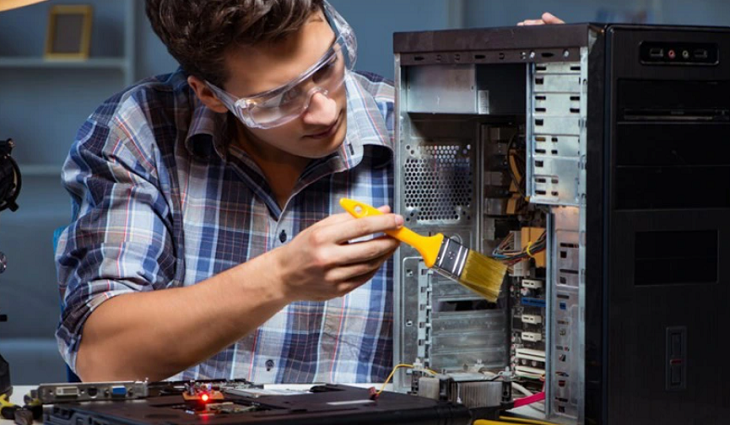 Dụng Cụ Vệ Sinh Máy Tính Bàn Chuyên Dụng Hiệu Quả