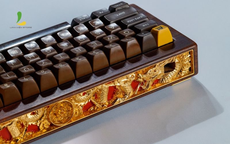 Vỏ bàn phím (case) đảm bảo sự chắc chắn trong cấu tạo bàn phím
