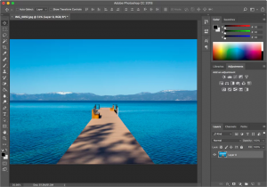 Giao diện Photoshop trên máy tính