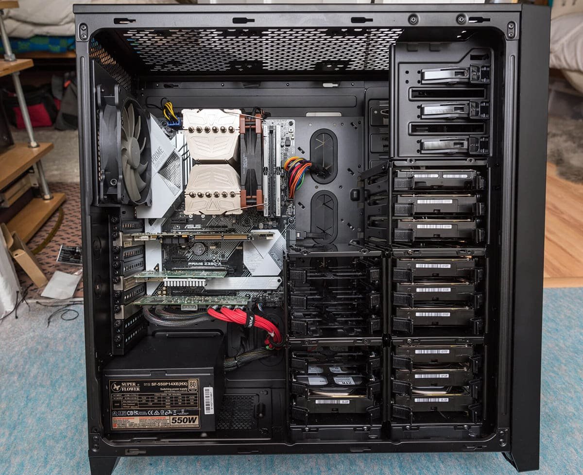 Vỏ case máy tính là gì?