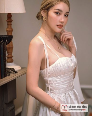 Gợi cảm và tinh tế trong từng khung hình của Ngọc Yến