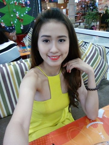 Ảnh selfie từ máy tính bảng Lenovo Phab Plus