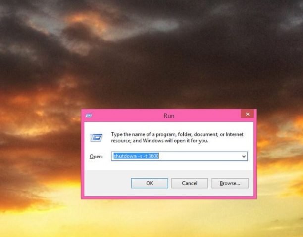 Hộp thoại Run với lệnh shutdown hẹn giờ