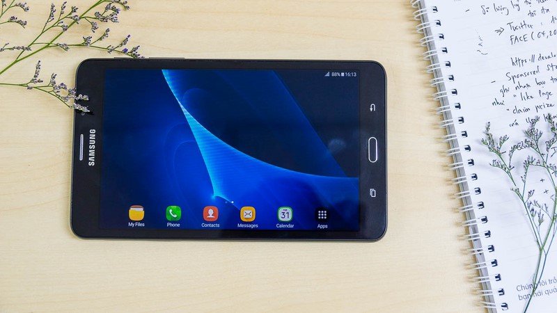 Màn hình HD của máy tính bảng Samsung Galaxy Tab A6 7.0
