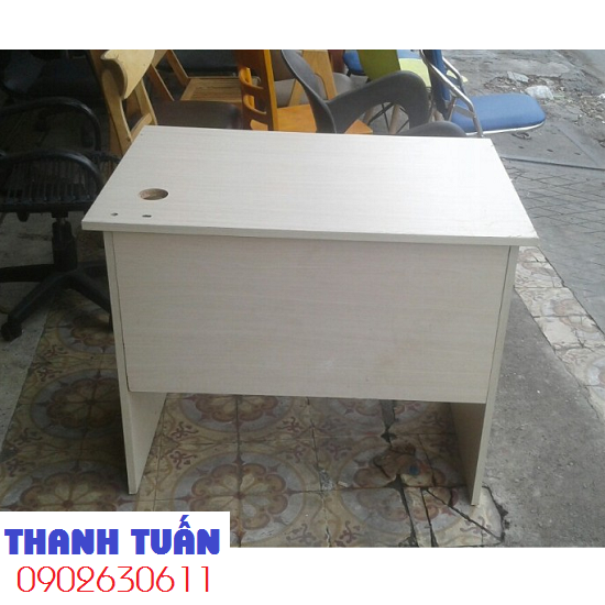 Bàn làm việc 80x60cm phù hợp không gian hẹp cho máy vi tính để bàn thanh lý