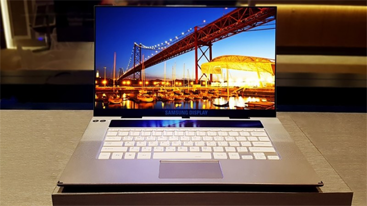 Biểu đồ phân loại độ tương phản màn hình máy tính thành độ tương phản tĩnh và độ tương phản động, giúp người dùng hiểu rõ hơn về từng loại.