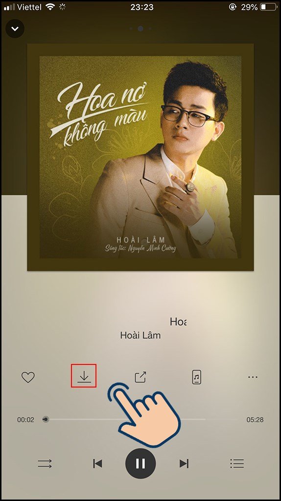 Bước 3: Nhấn biểu tượng mũi tên để tải nhạc Nhaccuatui về điện thoại