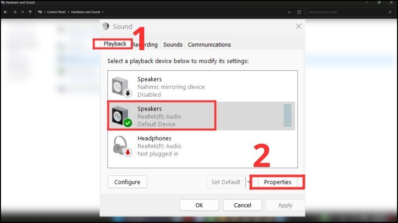 Chọn thiết bị loa trong tab Playback và truy cập Properties