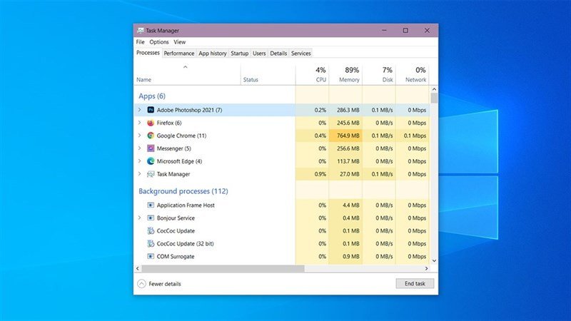 Chọn ứng dụng muốn tắt rồi bấm End Task trong Task Manager