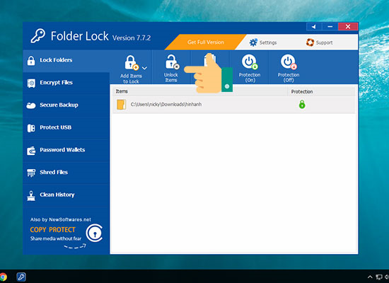 Chọn Unlock items để gỡ khóa máy tính bằng mật khẩu cho thư mục
