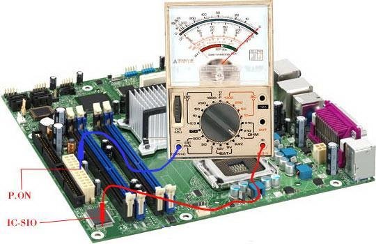 Học sửa phần cứng máy tính: Hình ảnh lớp học sửa main máy tính