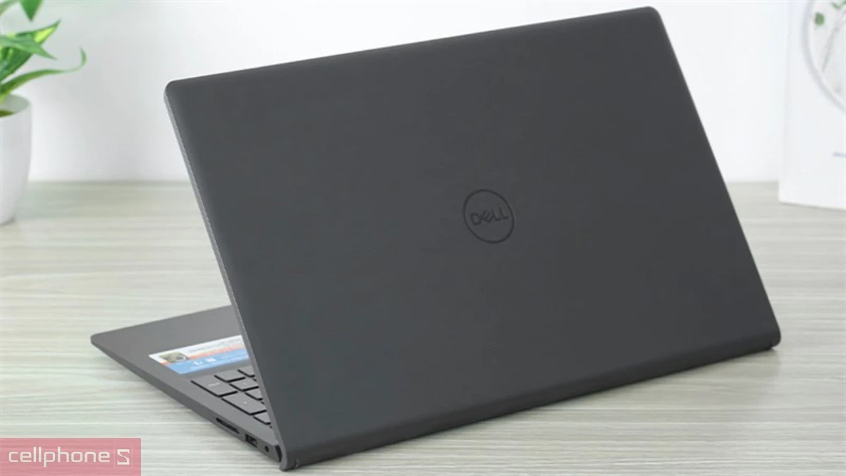 Máy tính Laptop Dell Core i3 có thể dùng tấm nền IPS hoặc WVA/TN