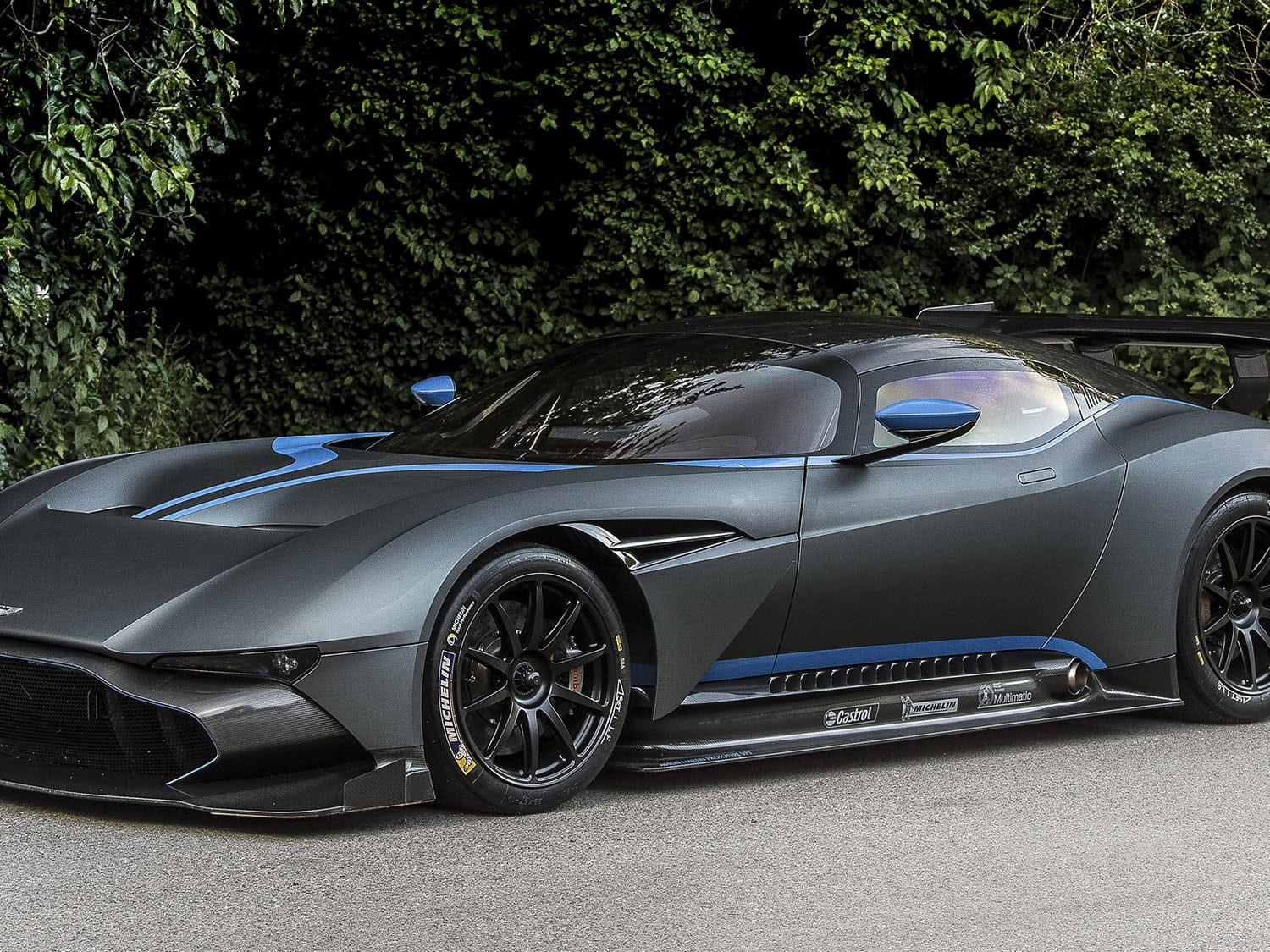 Hình nền Aston Martin Vulcan 4K
