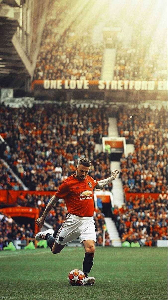 Hình nền cầu thủ bóng đá đỉnh cao cho máy tính