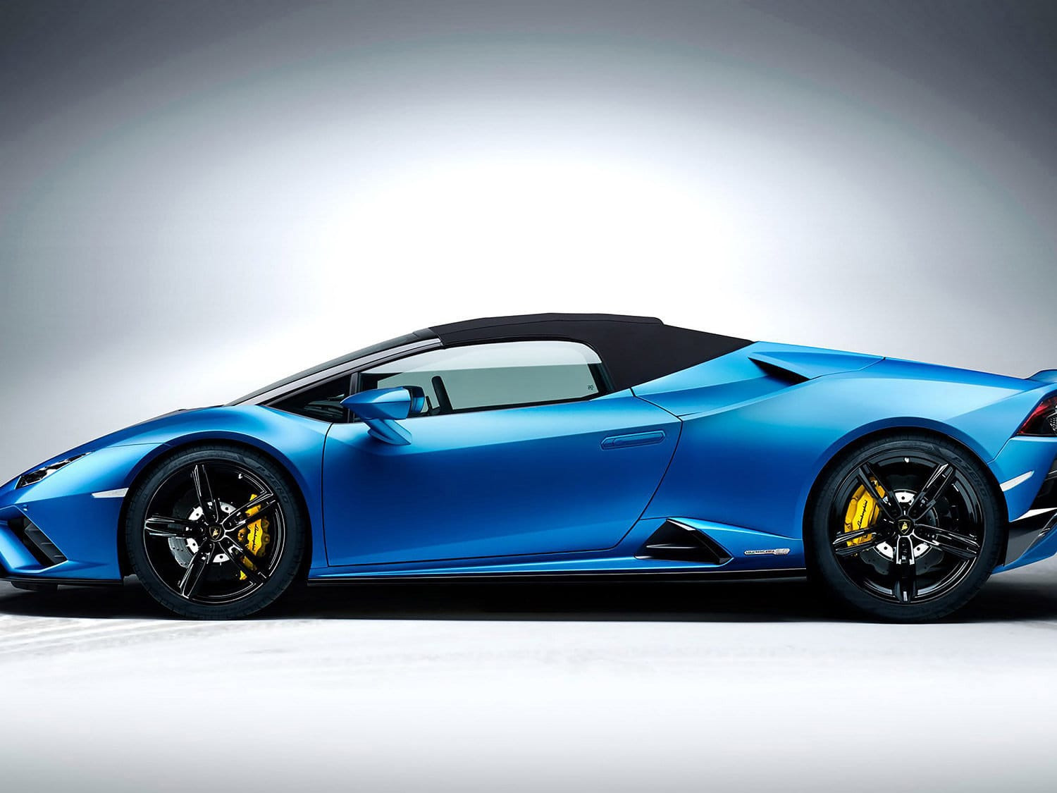 Hình nền Lamborghini Huracan EVO RWD Spyder 2021 4K nội thất