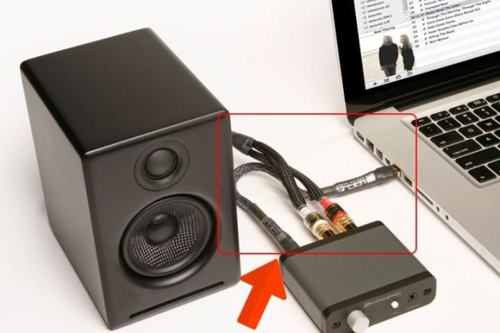 kiểm tra dây cáp và chui âm thanh để khắc phục lỗi kết nối loa với máy tính