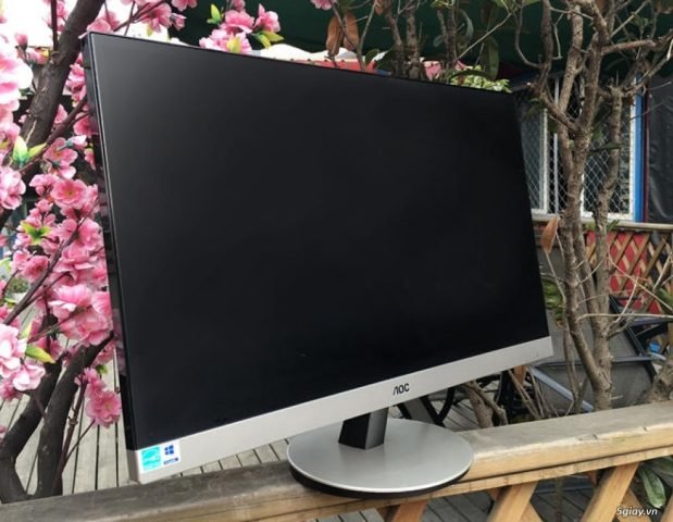 Kiểm tra màn hình máy tính cũ