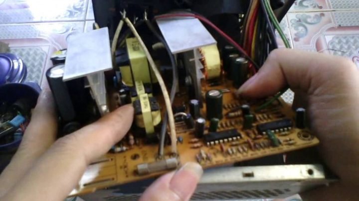 Nguồn máy tính bị sụt áp: Nguyên nhân và cách khắc phục chi tiết