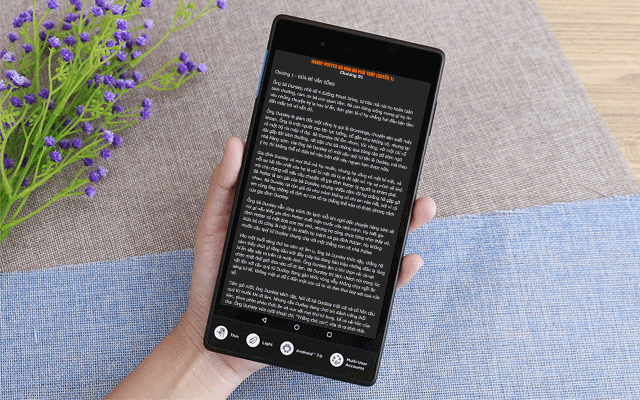 Máy tính bảng Lenovo TB 7304X với tính năng phóng to màn hình, minh họa khả năng hiển thị