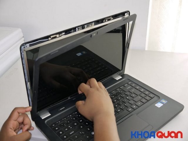 Đem laptop đến trung tâm bảo dưỡng và sửa chữa uy tín khi màn hình máy tính bị thu nhỏ