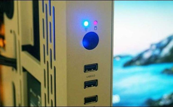 Màn hình máy tính không lên, hãy kiểm tra trạng thái đèn LED nguồn trên màn hình và thùng máy