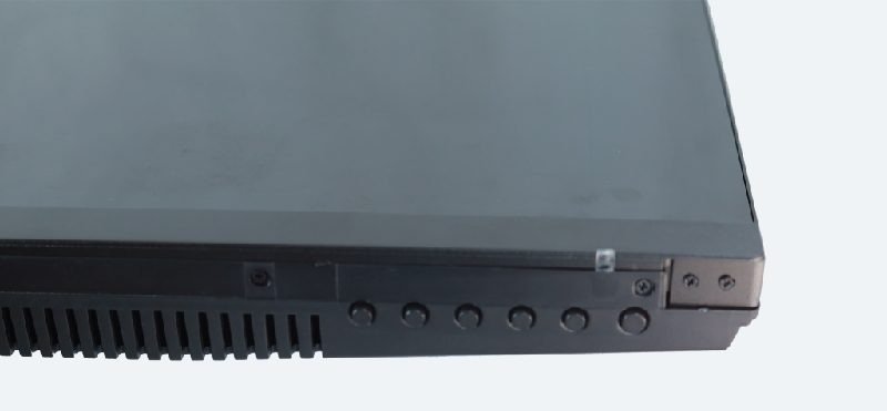 Màn hình máy tính 32 inch với cổng kết nối đa dạng