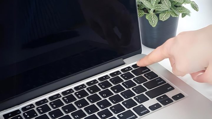 Máy tính bật không lên nguồn: Nguyên nhân và cách khắc phục toàn diện