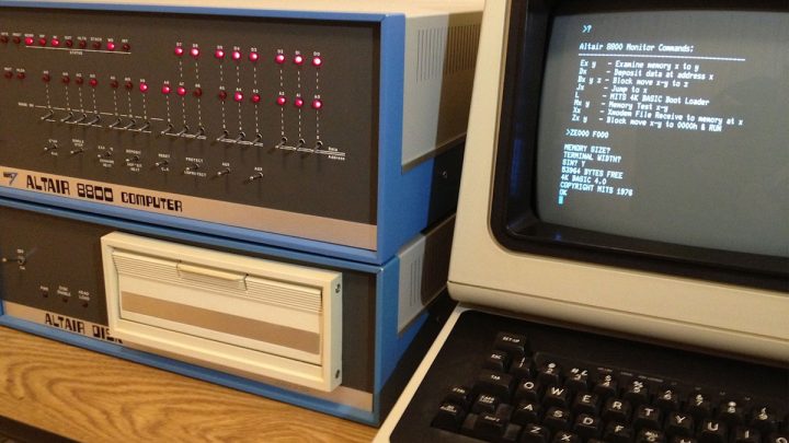 Lịch Sử Máy Tính Cá Nhân: Altair 8800