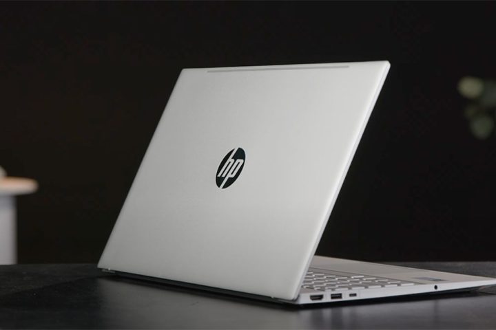 Laptop HP Pavilion 15-EG3095TU 8C5L6PA V2 cho học sinh lớp 6