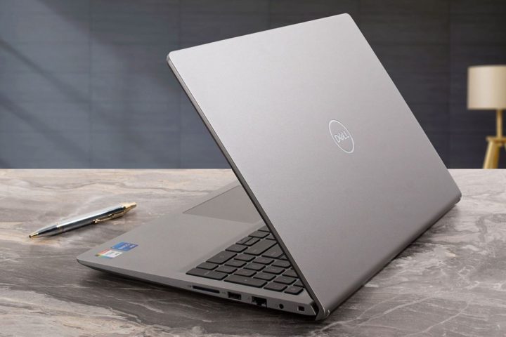 Laptop Dell Vostro 3520 F0V0VI3 cho học sinh lớp 6