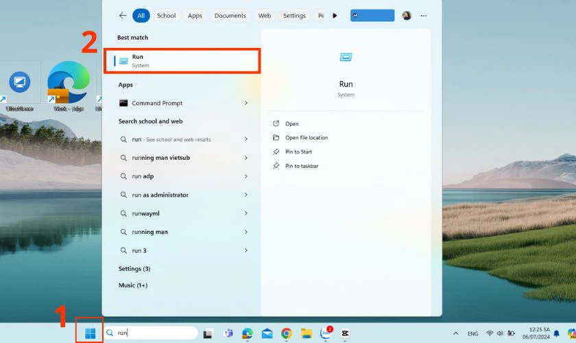 Gõ từ khóa Run vào khung tìm kiếm và nhấn Enter