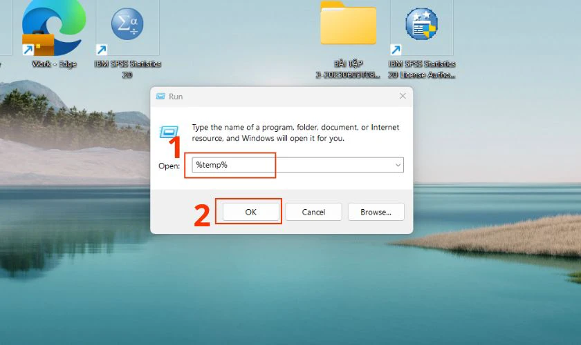 Khi hộp thoại Run xuất hiện, gõ %temp% vào ô và nhấn OK