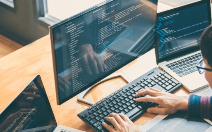 Những thách thức phổ biến khi bắt đầu Nhập môn Khoa học Máy tính