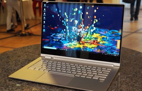 Tối giản, thanh lịch là điểm nhấn của dòng laptop này