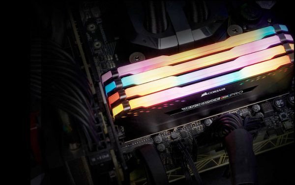 RAM Corsair Vengeance RGB Pro