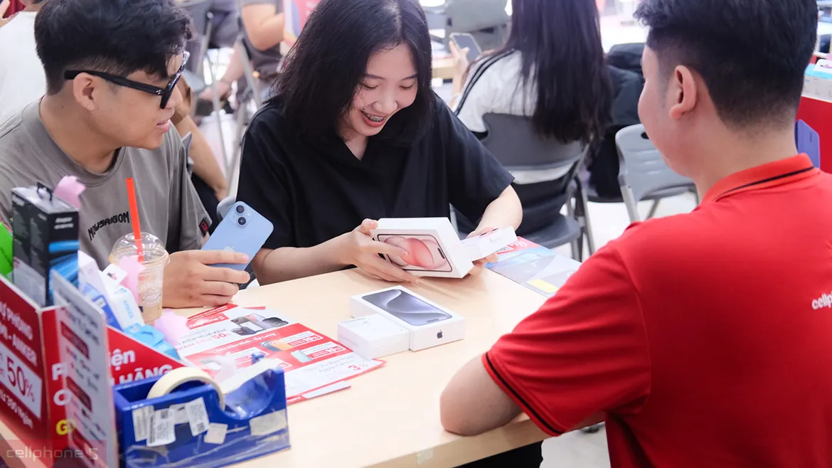 Thanh toán trả góp máy tính qua công ty tài chính