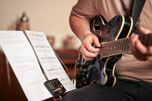 Hướng Dẫn Chi Tiết Kết Nối Guitar Với Máy Tính