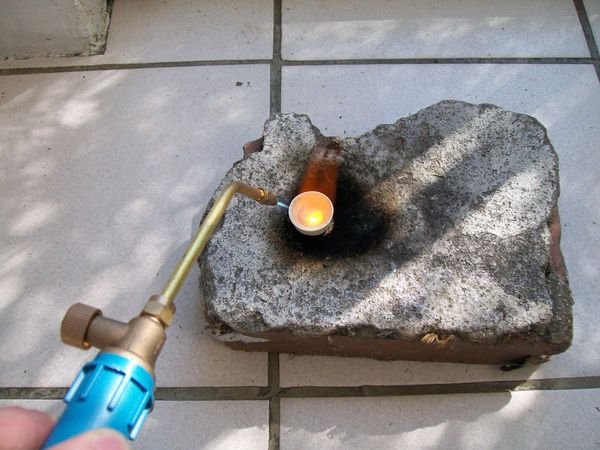 Nung chảy bột bạc