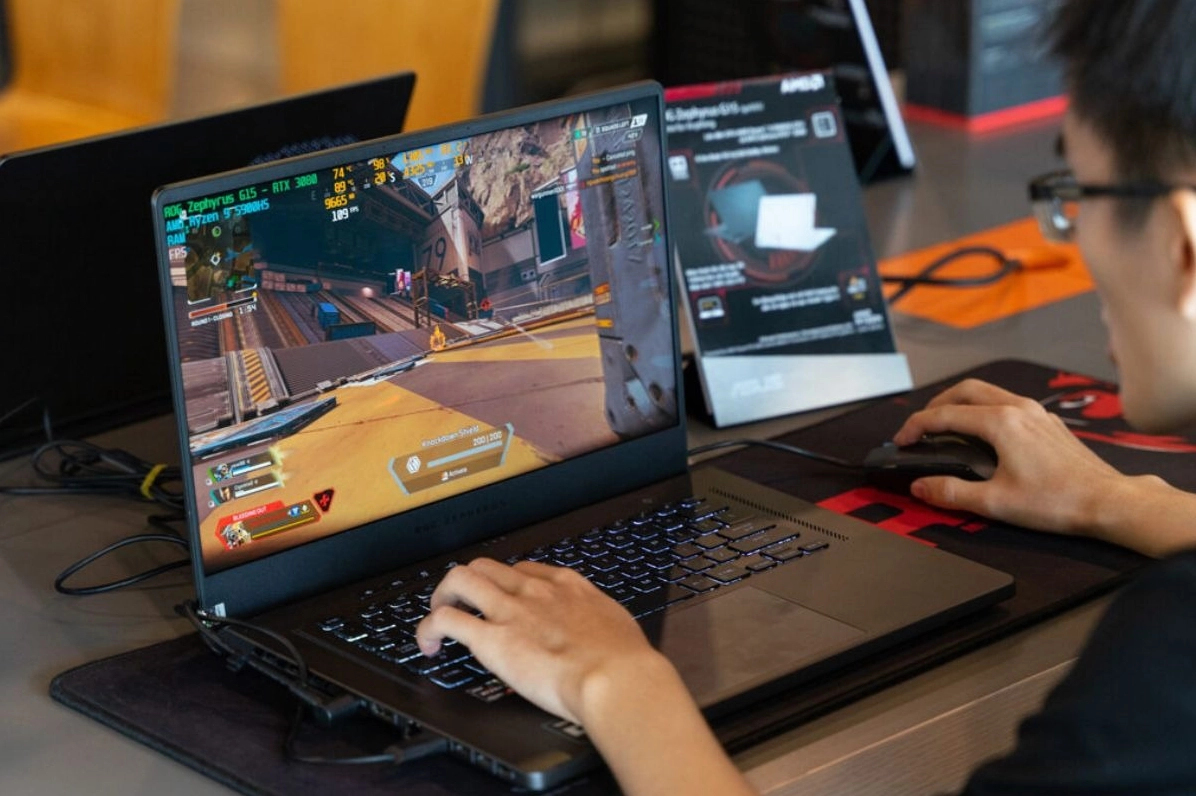 Chọn chế độ toàn màn hình (Full Screen)