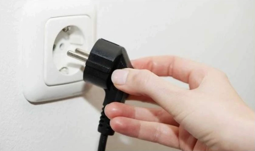Kiểm tra và đảm bảo nguồn điện của máy in hoạt động bình thường